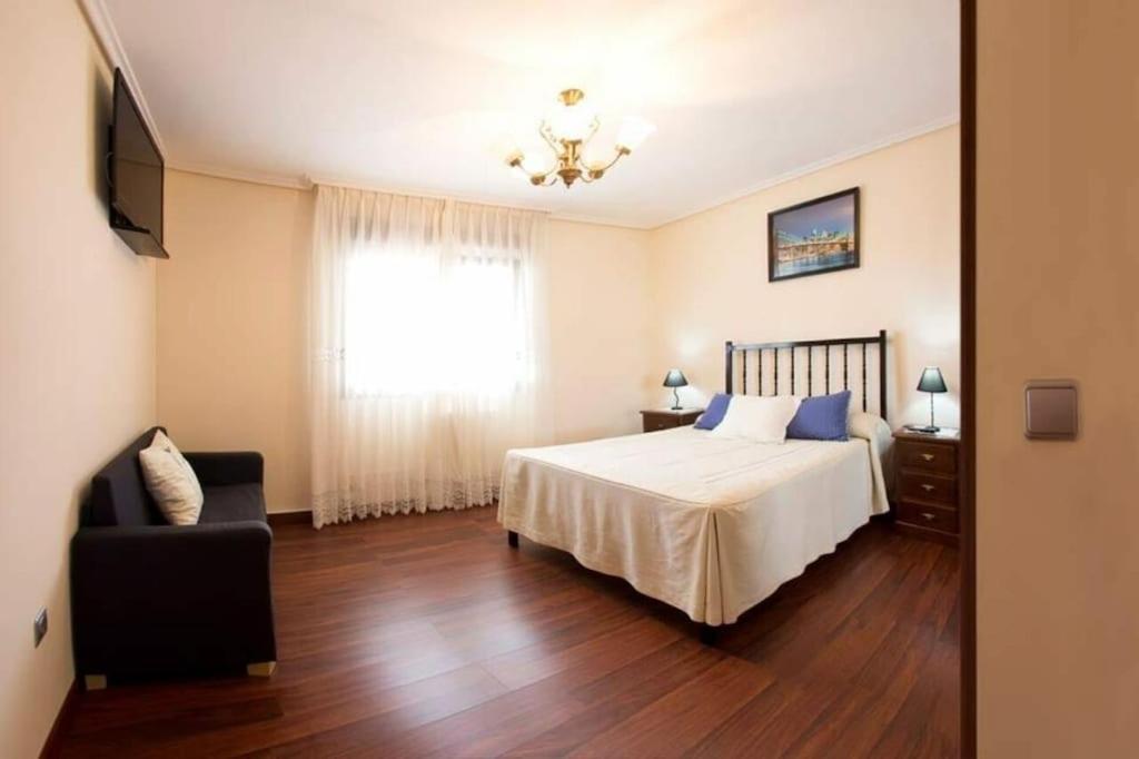 Villa Paula Avilés Buitenkant foto