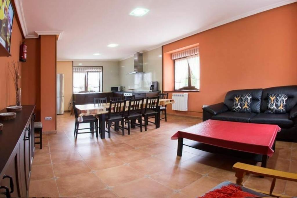 Villa Paula Avilés Buitenkant foto