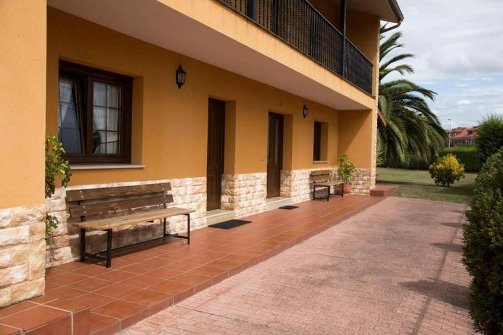 Villa Paula Avilés Buitenkant foto