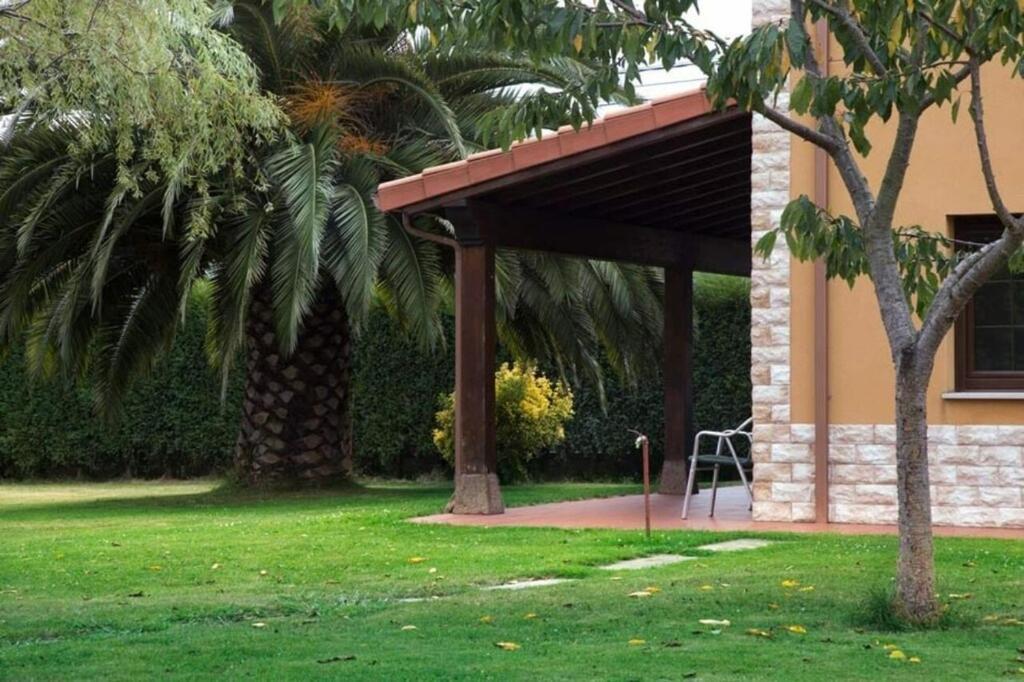 Villa Paula Avilés Buitenkant foto